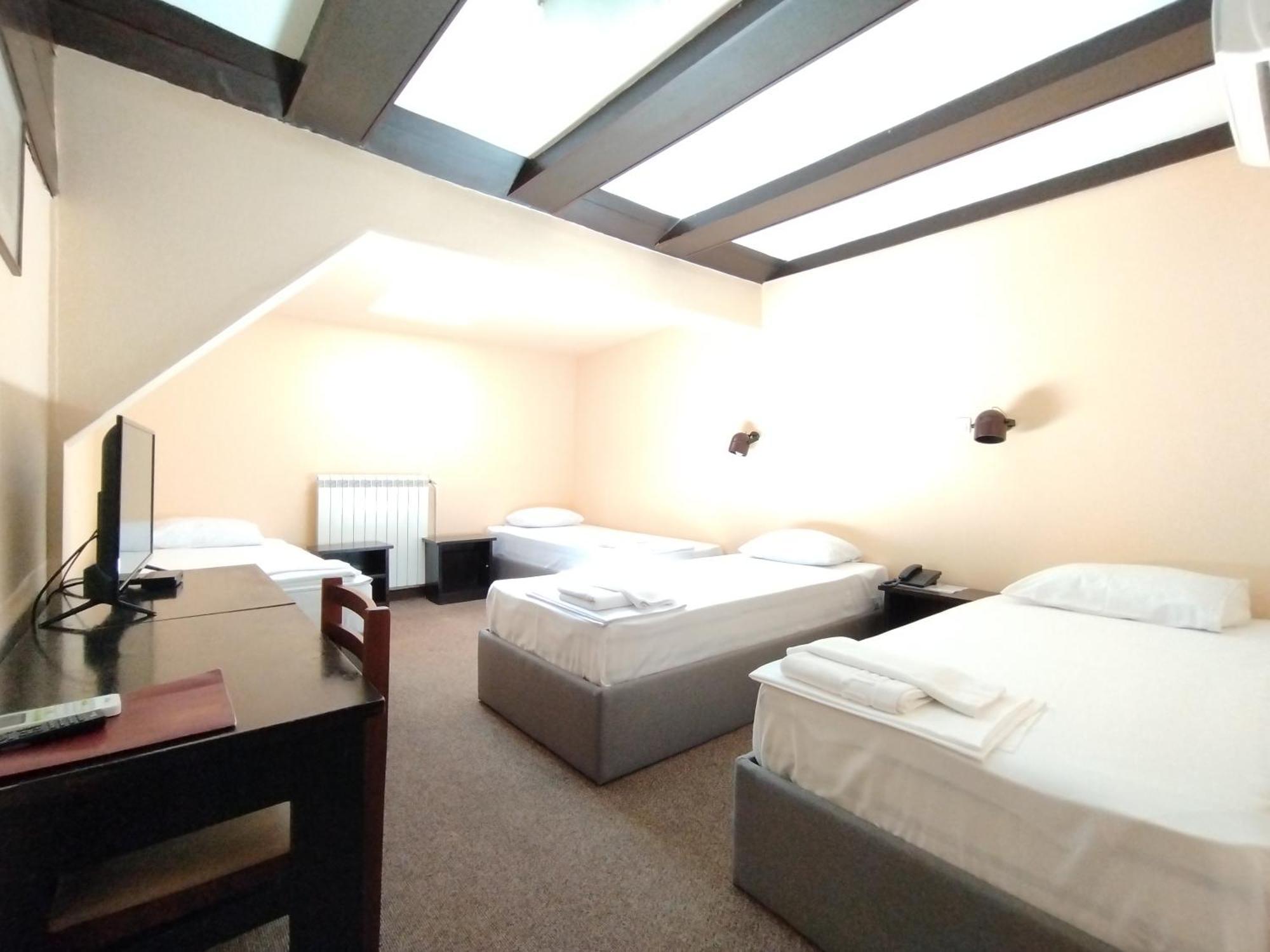 Hotel Vojvodina Novi Sad Ngoại thất bức ảnh