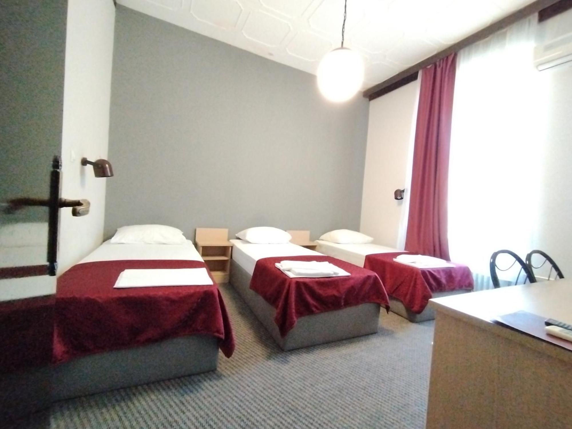 Hotel Vojvodina Novi Sad Ngoại thất bức ảnh